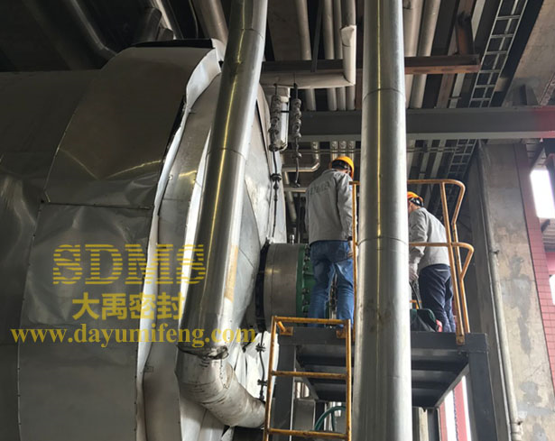 大直徑釜用機械密封安裝現場照片
